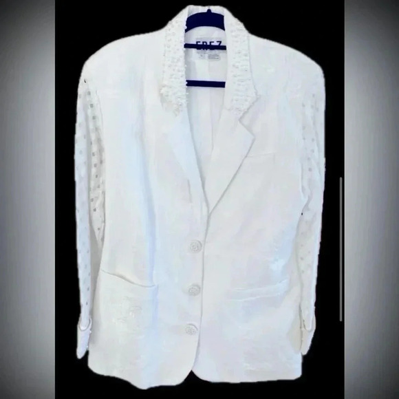 Vintage EREZ Cotton White Blazer Eyelet Long Sleeves Pearl Details Large EUC - Picture 13 of 13